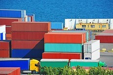 新加坡转口贸易与国际货运代理 高关税的智慧规避策略